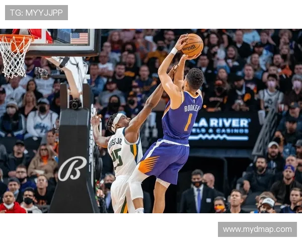 布克高光37分太阳险胜独行侠